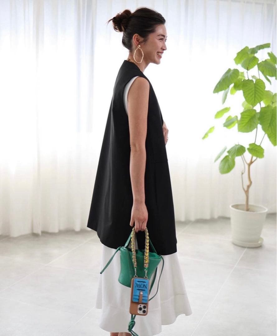 3/9限定価格　gypsohila Long Gilet
