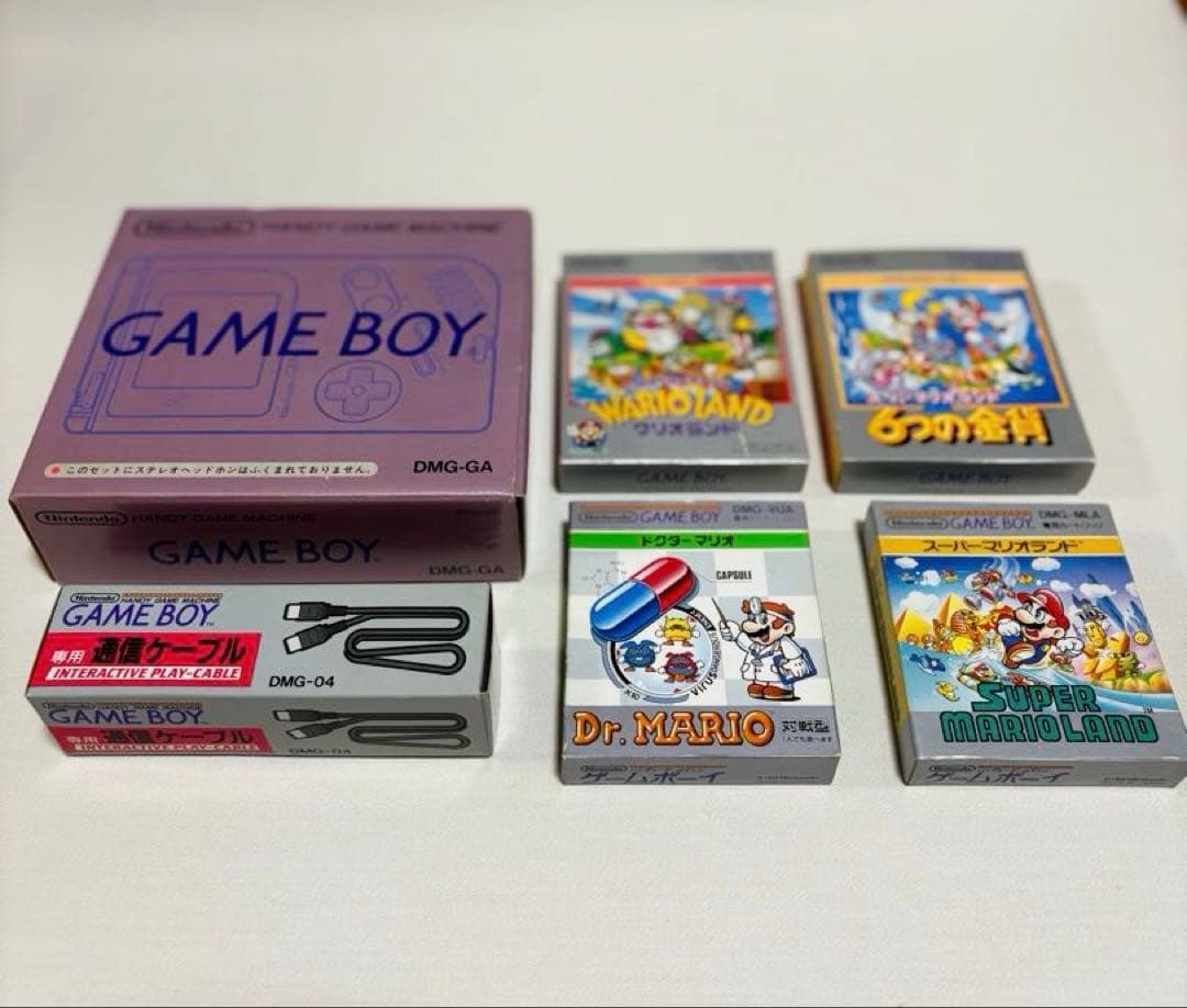 本体未使用　ゲームボーイ本体とゲームソフト4本セット
