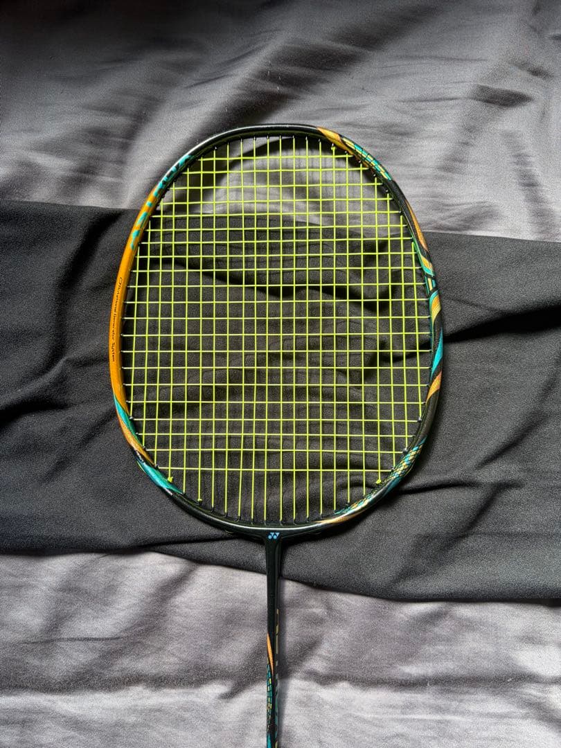 YONEX アストロクス 88Dプロ 第2世代 4U6