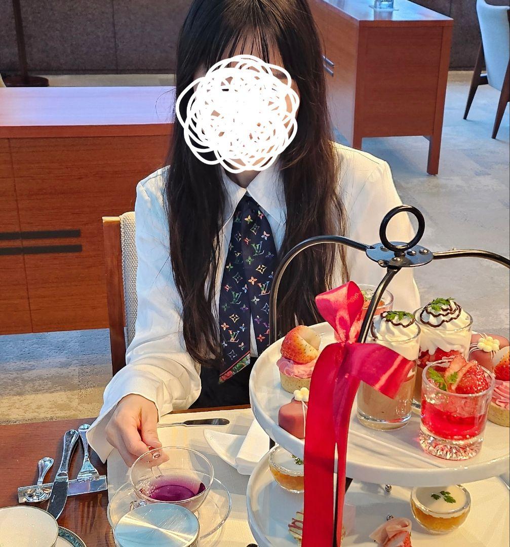 ピンク&ホワイト　Louis Vuitton スカーフ ピンク　ホワイト