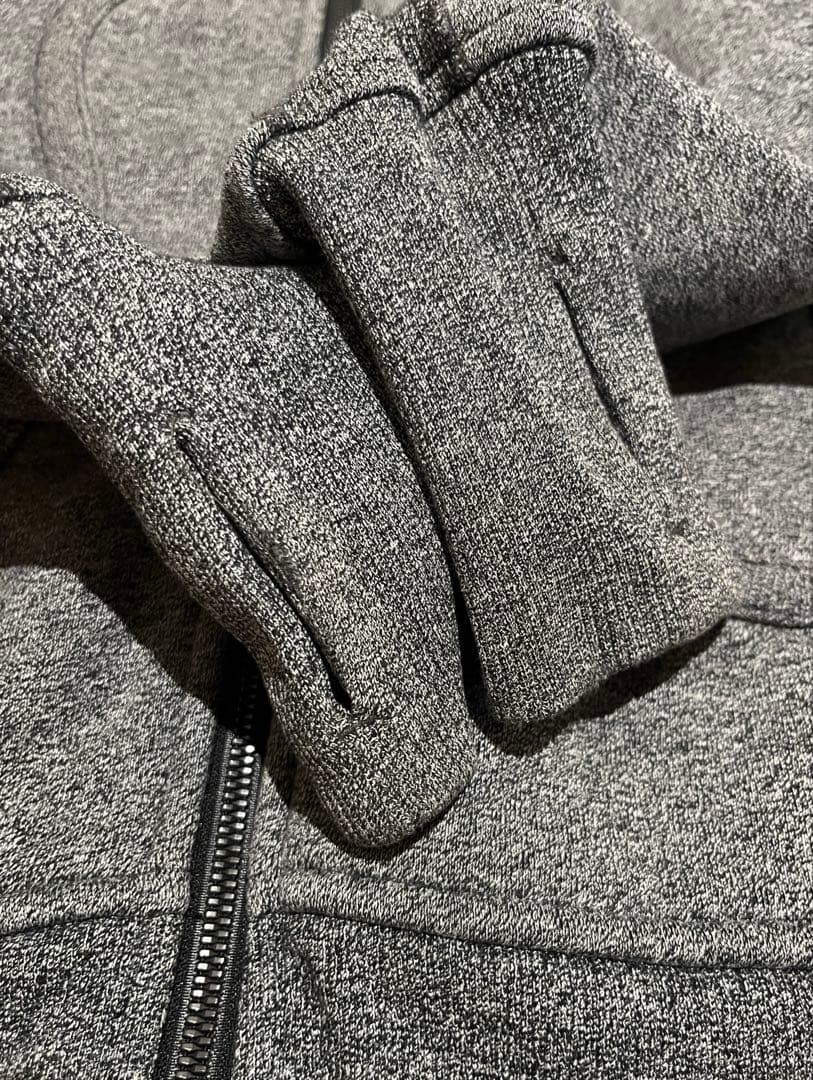Lululemon Scubaフード付き ジップアップパーカー 4 S相当