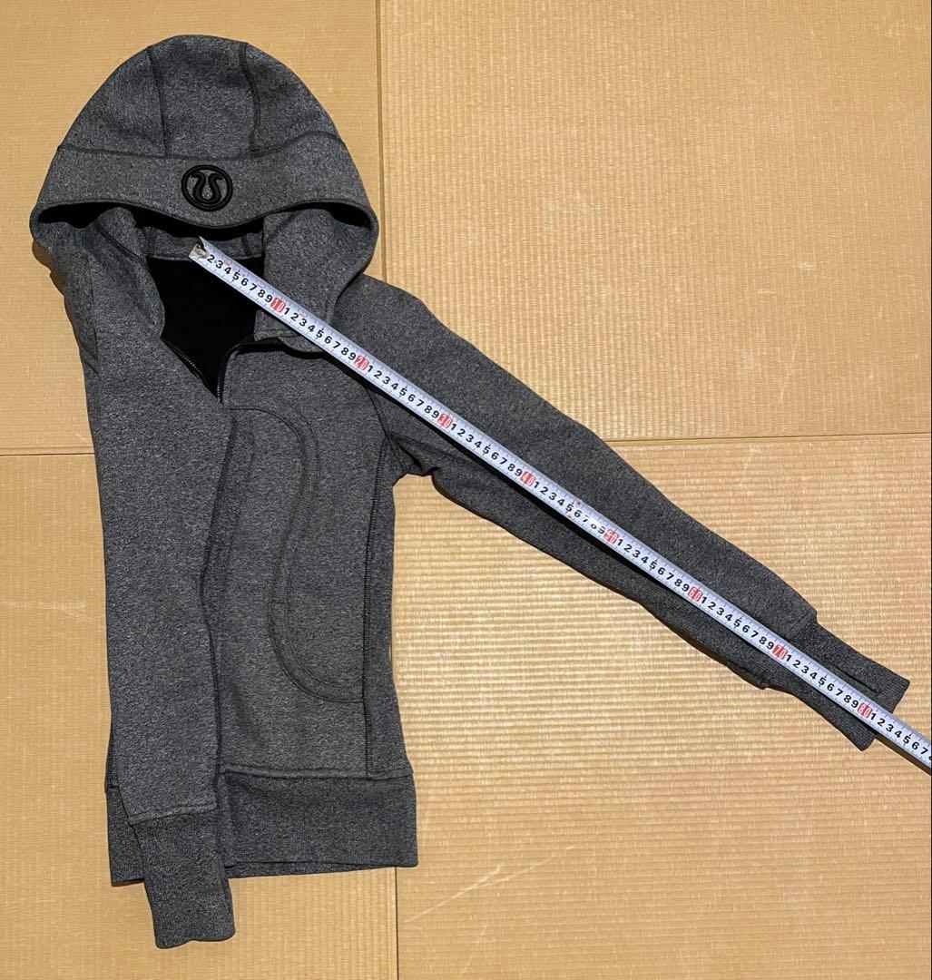 Lululemon Scubaフード付き ジップアップパーカー 4 S相当