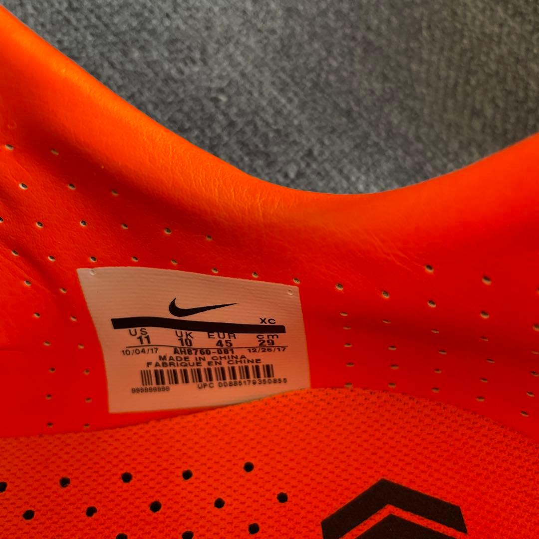 NIKEスパイク