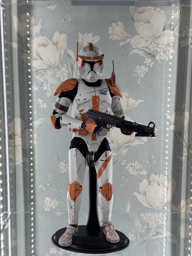 サイドショウ ミリタリーズ・オブ・スター・ウォーズ 1/6コマンダー・コーディ