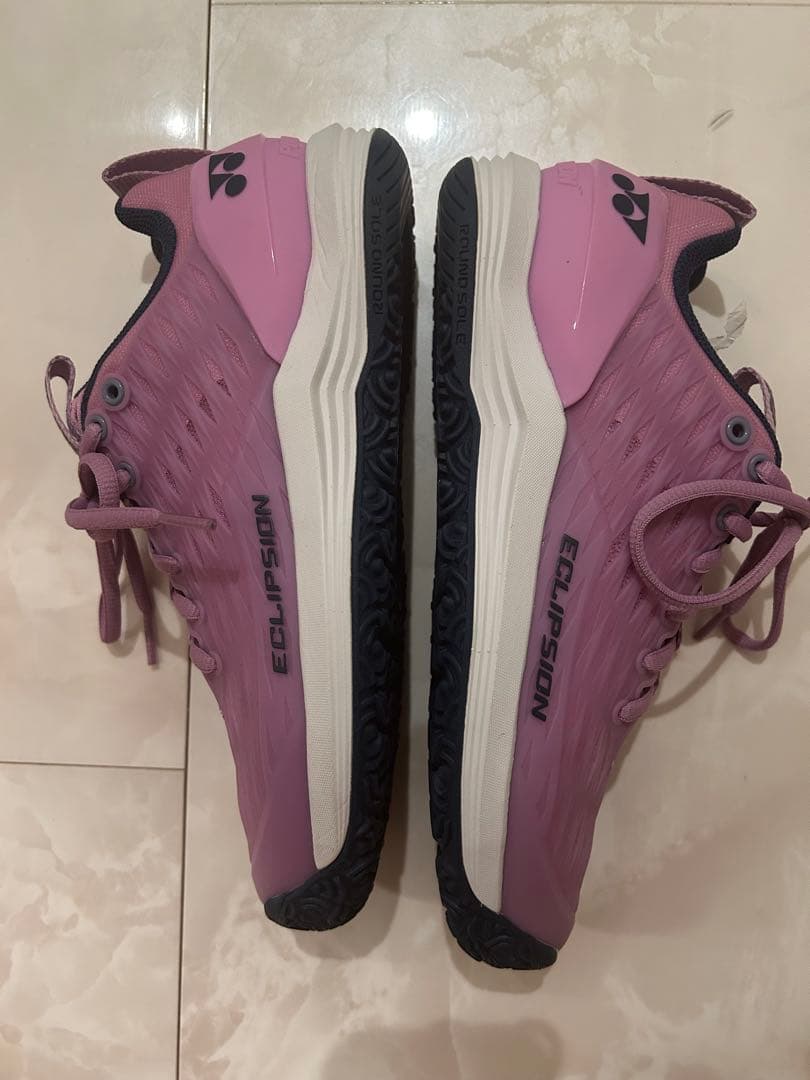 美品✨YONEX パワークッションエクリプション3 ラベンダー