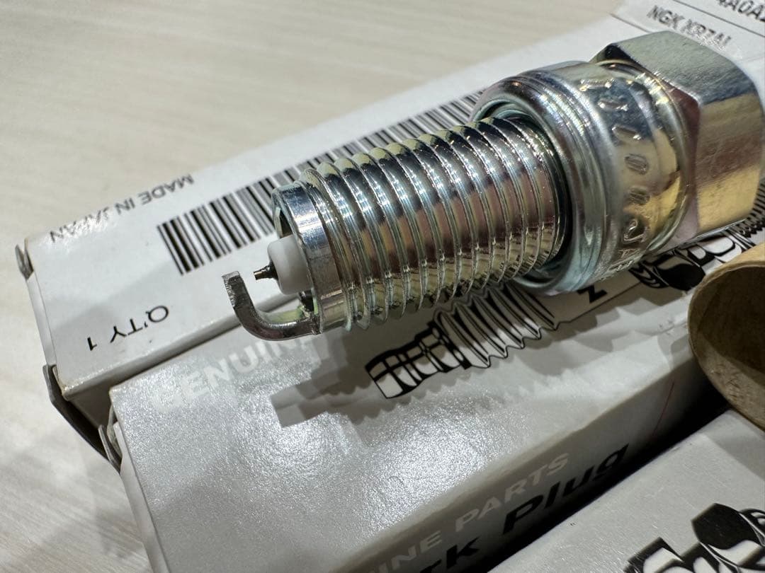 KR7AI 新品日産純正品スパークプラグ6本 B2401-4A0A2