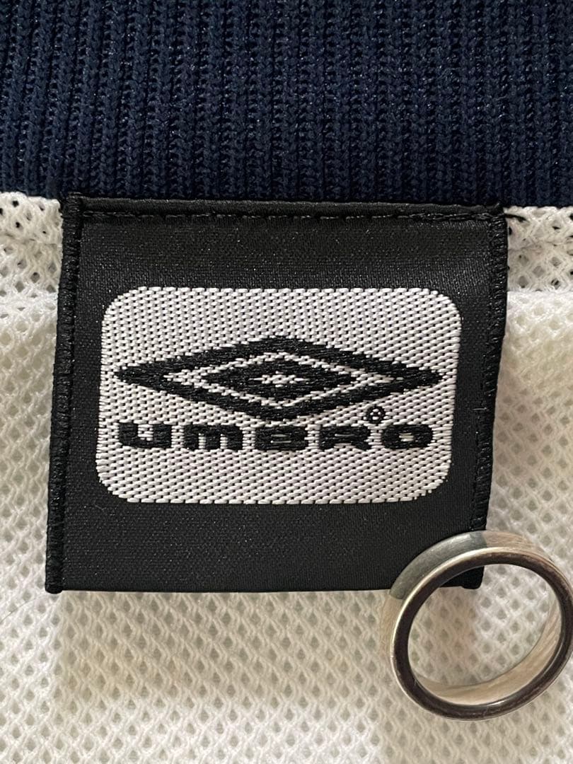 UMBRO アンブロ デサント ナイロン プルオーバー ピステ ホワイト 90s