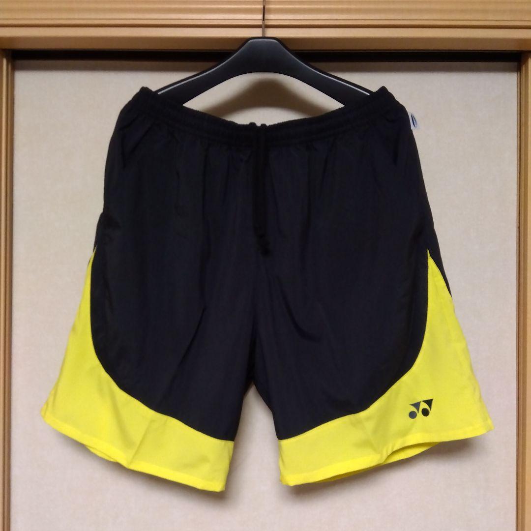 美品✨⑩ YONEX ハーフパンツ／ベリークール／ユニ О／ブラック、蛍光ライン