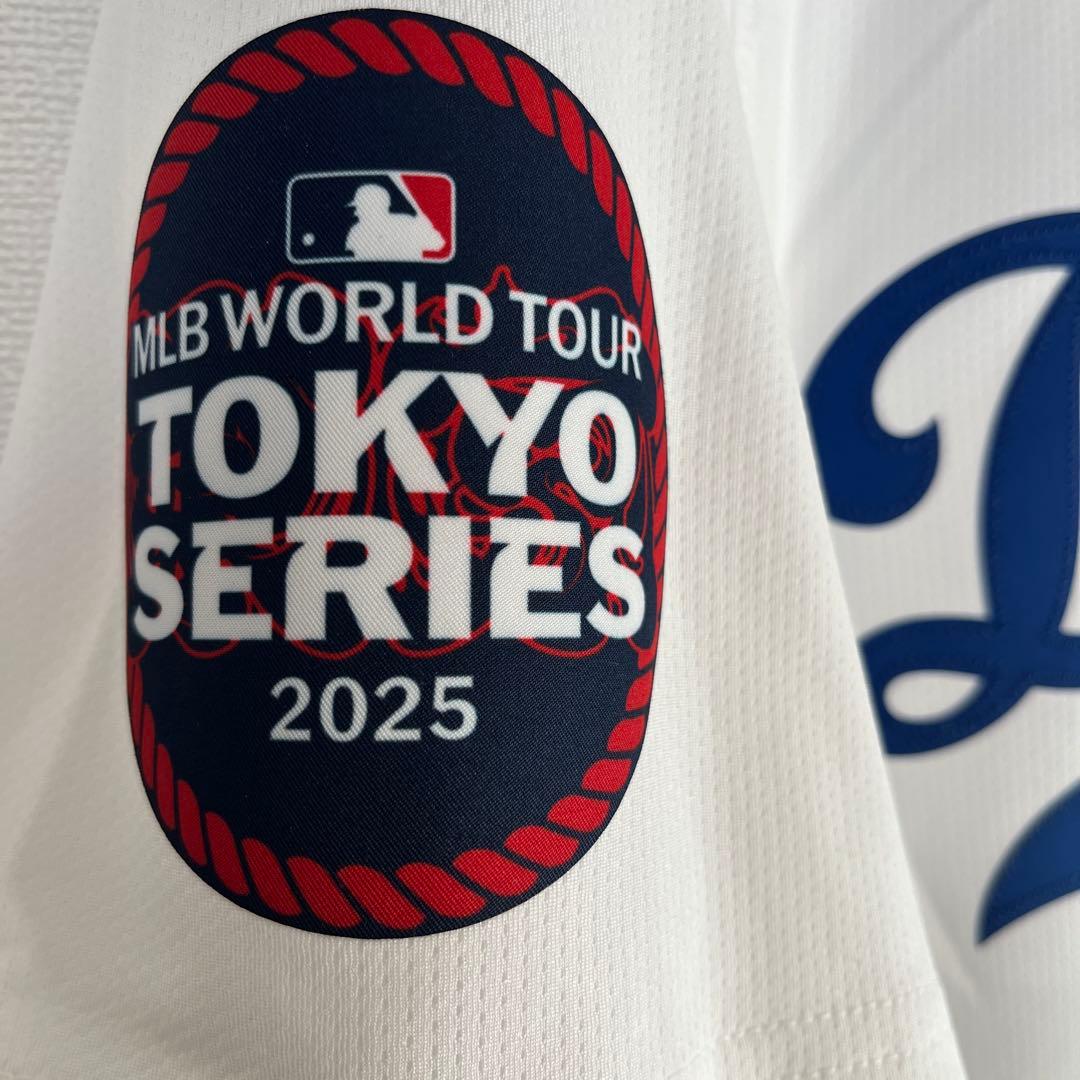 ドジャース　フリーマン　ユニフォームＬ 東京シリーズ2025