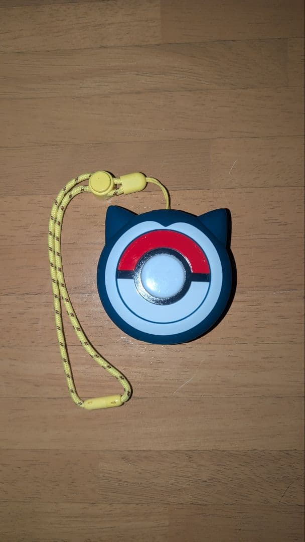 ポケモンGO Plus ポケモンボールデザイン