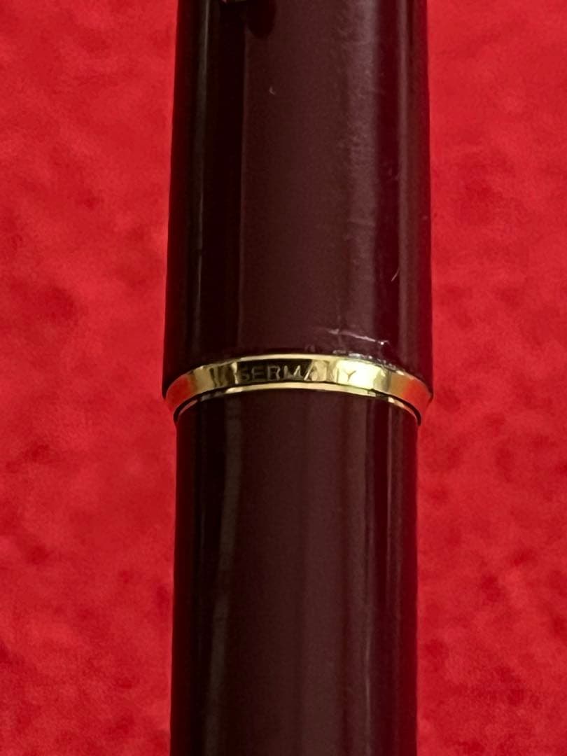 MONTBLANCモンブラン万年筆 ニブ585❗️ケース入‼️