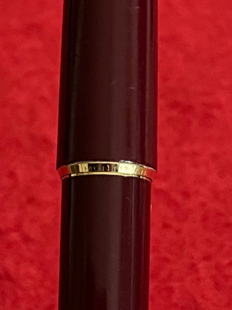 MONTBLANCモンブラン万年筆 ニブ585❗️ケース入‼️