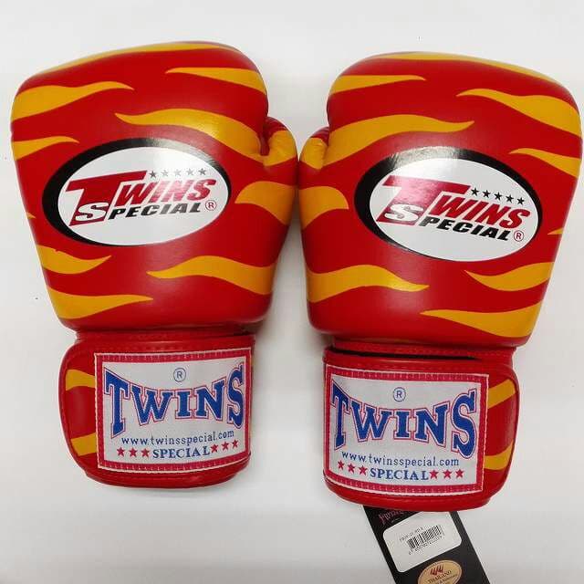 新品 正規 TWINS 本格ボクシンググローブ 本革製 サイズ選択 Z赤黄