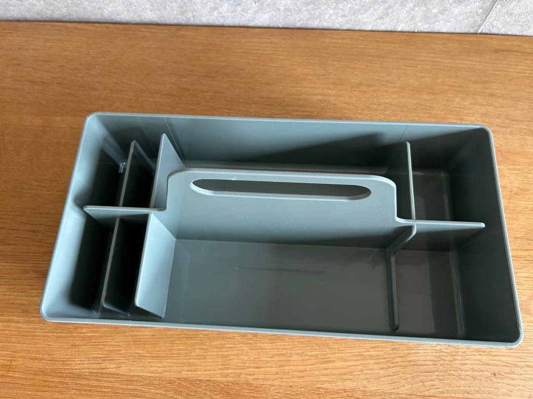 小物入れ vitra. Toolbox RE