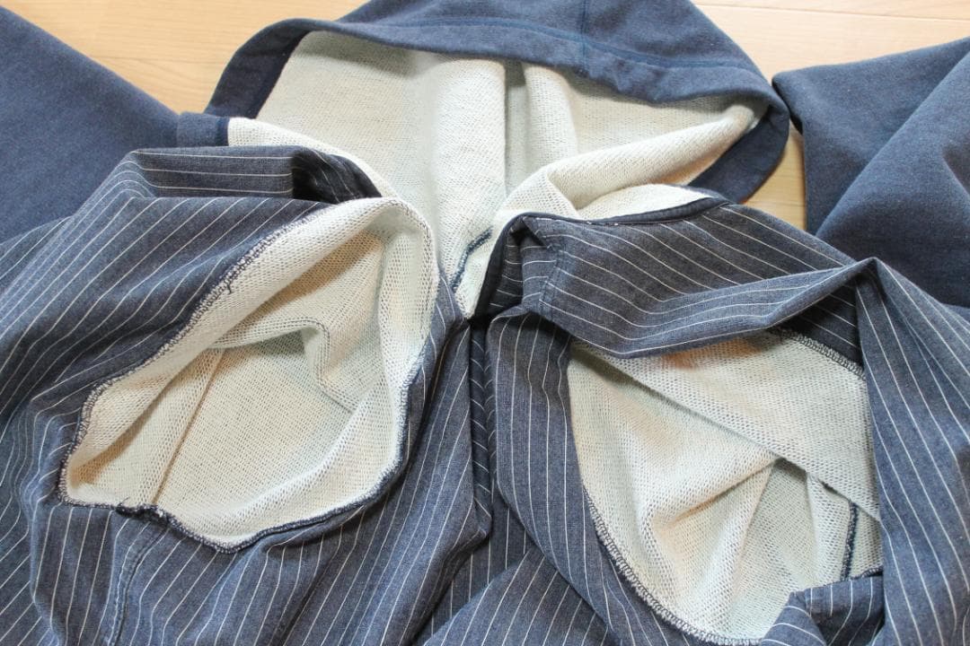 極美品5.7万円）papas+ パパス デニムフーディーブルゾンインティゴカラー