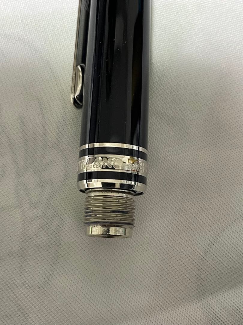 MONT BLANC ローラーボールペン 黒 リフィル付き