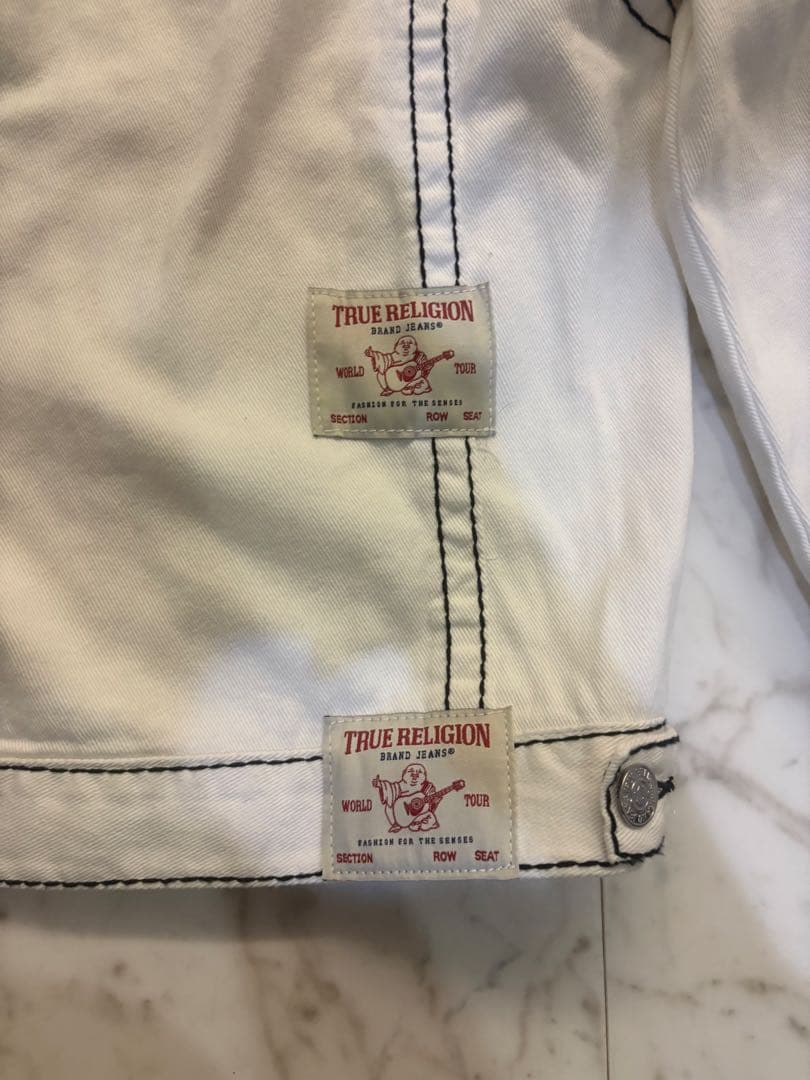 TRUE RELIGION ホワイトデニムジャケット