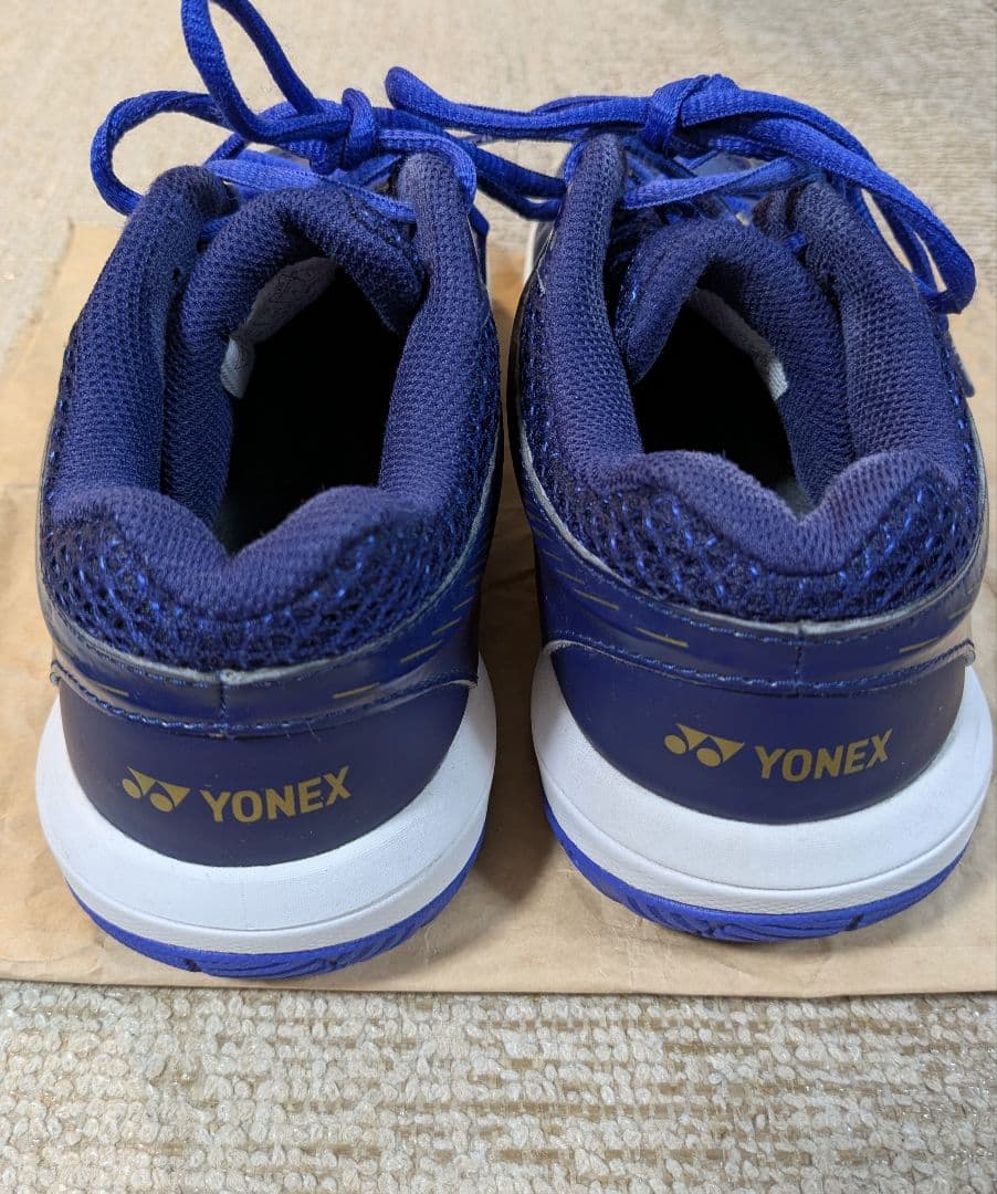 YONEX バドミントンシューズ パワークッション65 24cm 桃田モデル