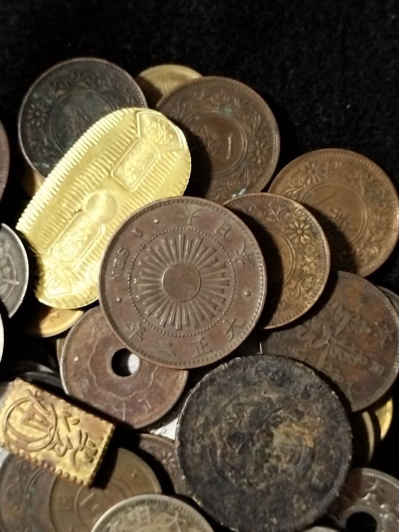 な*し様 円銀小判二分金一分銀穴銭銅銭など雑銭色々まとめて宝探し古銭