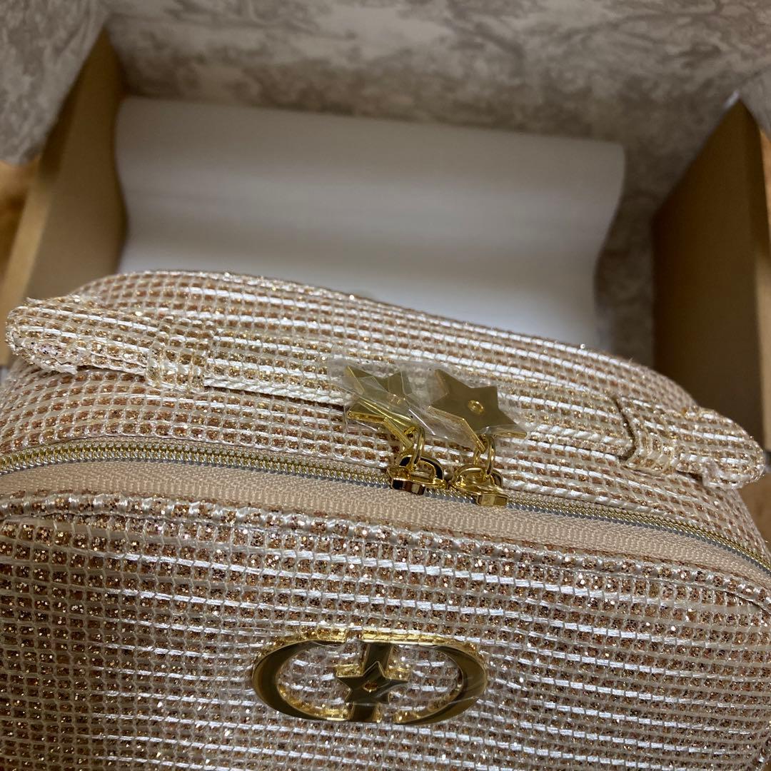 新品　dior クリスマスコフレ　2025 未使用　DIOR