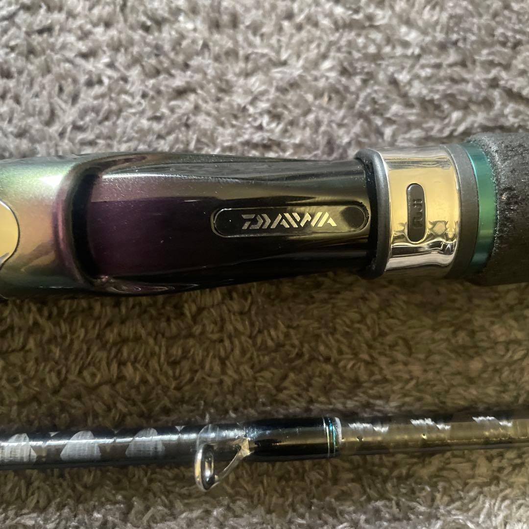 Emeraldas 83M-V エギングロッド