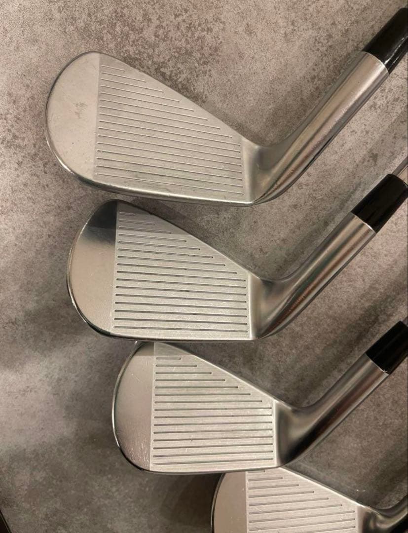 スリクソン　SRIXON ZX7 MK II DGs400