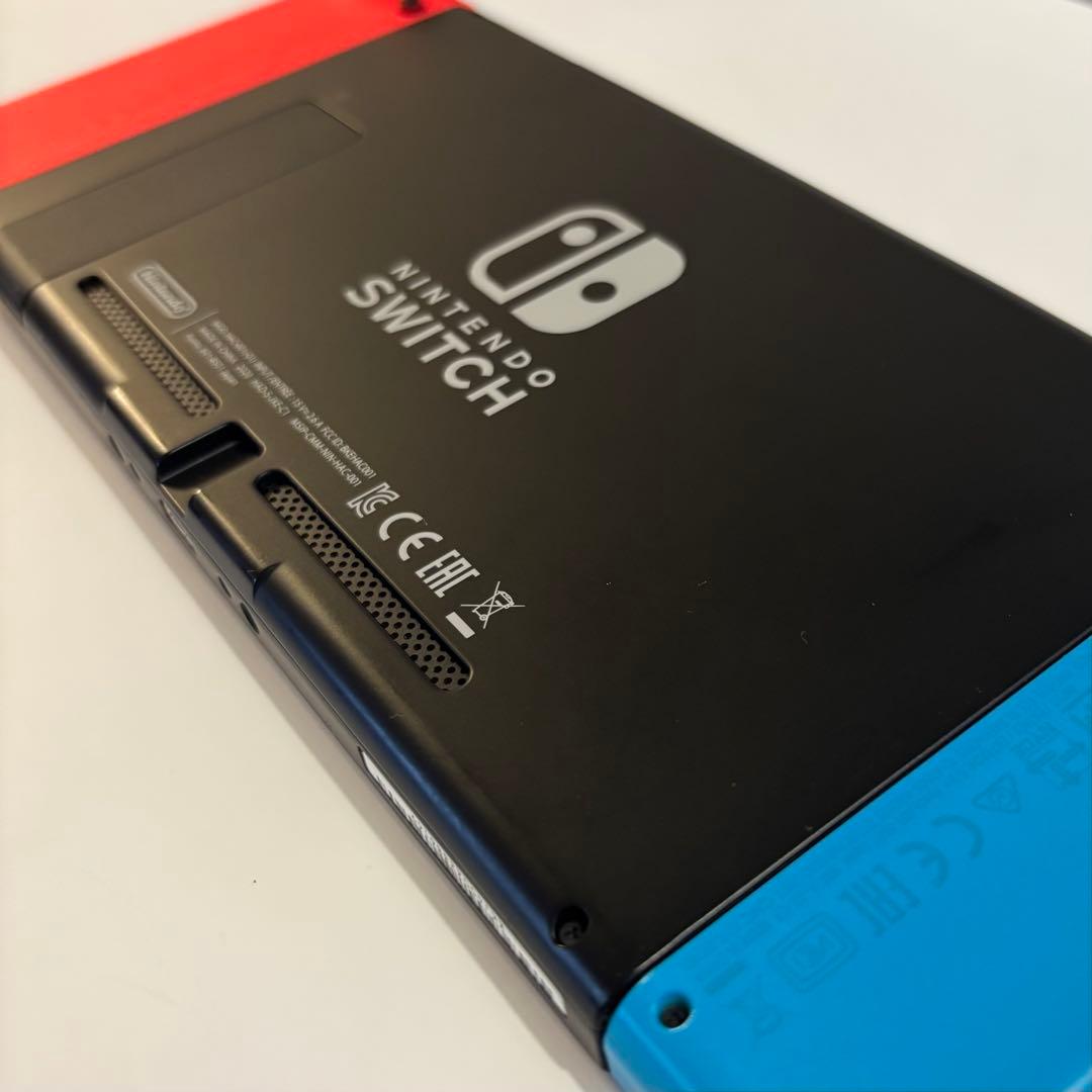 大洋さま専用:オマケ付き:Nintendo Switch 本体