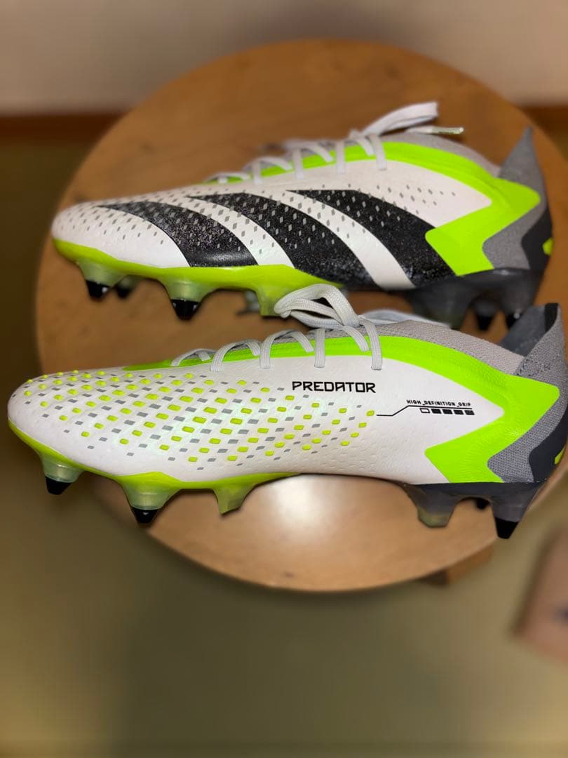 【新品・未使用❗️】adidasプレデターアキュラシーSGスパイク 25.5cm