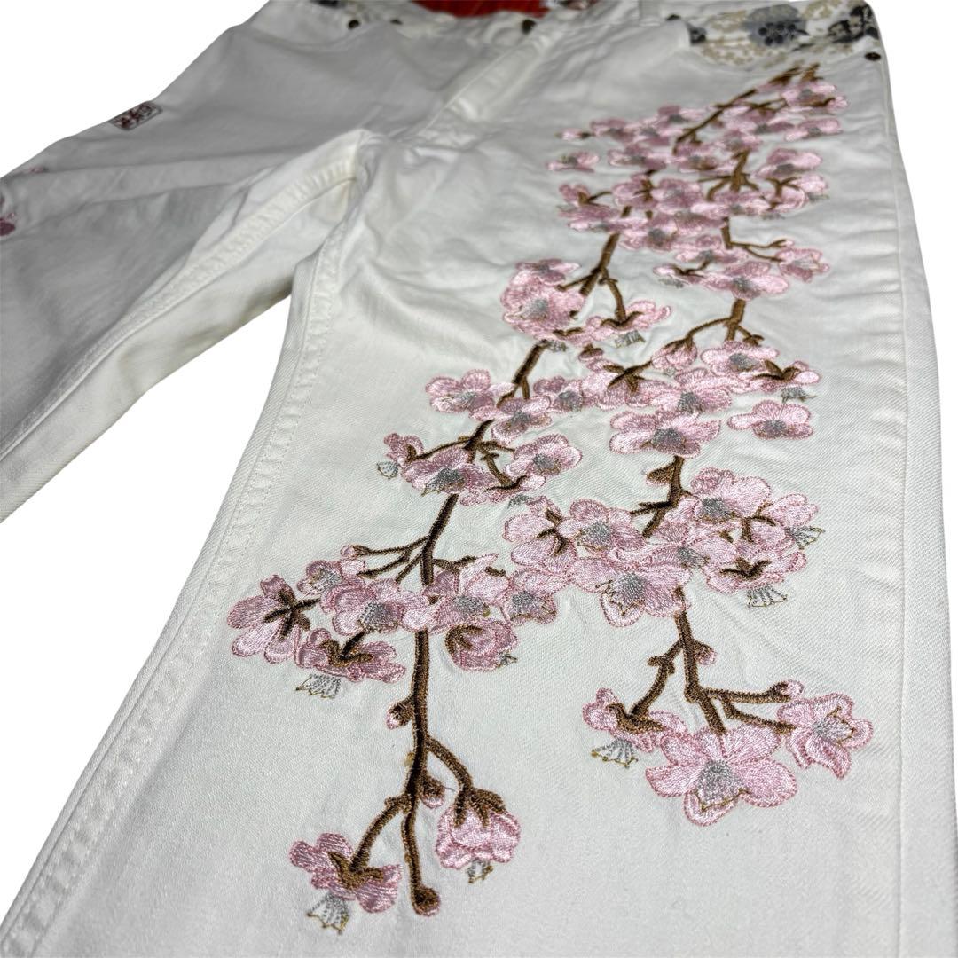絡繰魂 桜 刺繍 ホワイトデニム 34