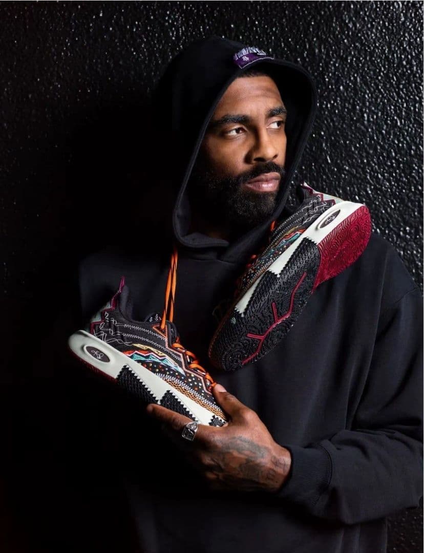 ☆限定値段☆　Kyrie2 US10.5/27.5CM（スピードパワー）