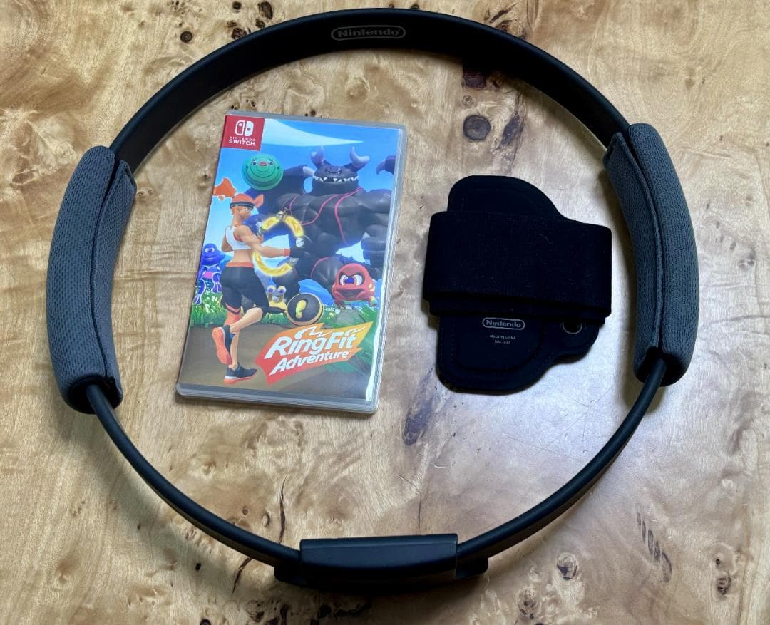 み*ン様 【美品】Nintendo Switch／リングフィットアドベンチャー