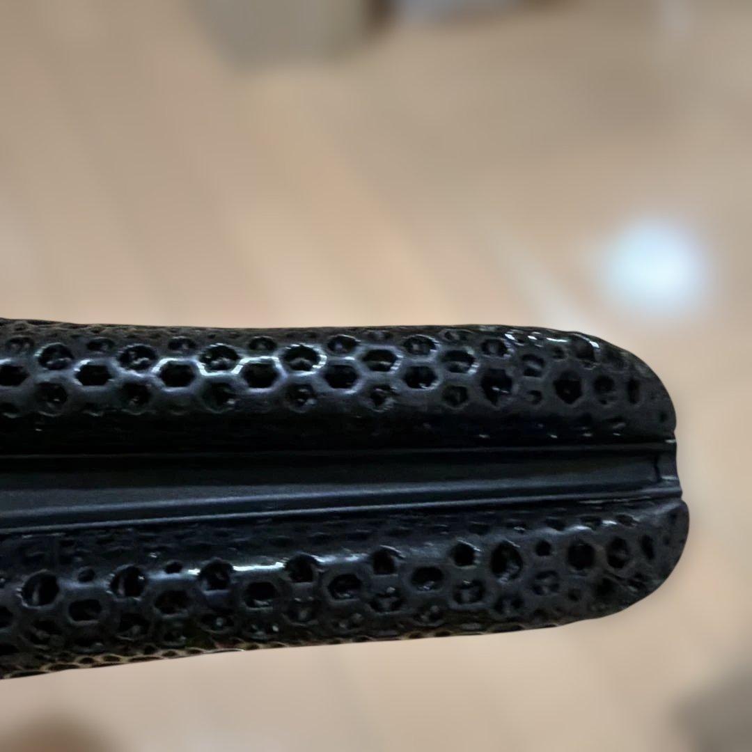 フィジーク VERSUS evo ADAPTIVE アダプティブ サドル