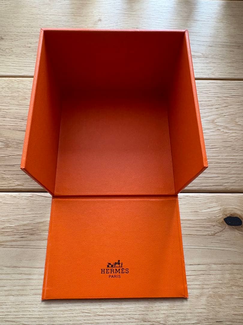 【HERMES 】オレンジ ギフトボックス 中型 木製収納ケース付き