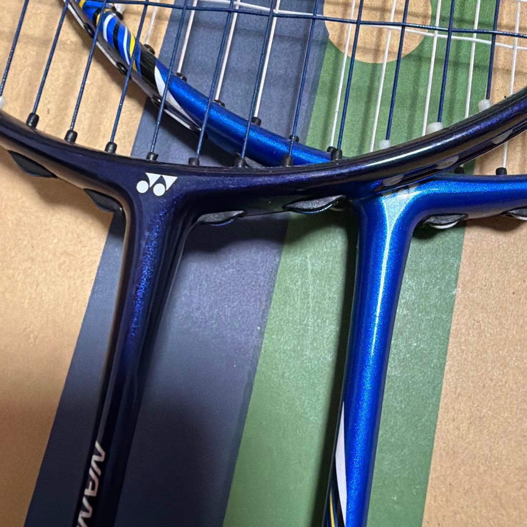 2本セット　ヨネックス　バドミントンラケット　nanoray250