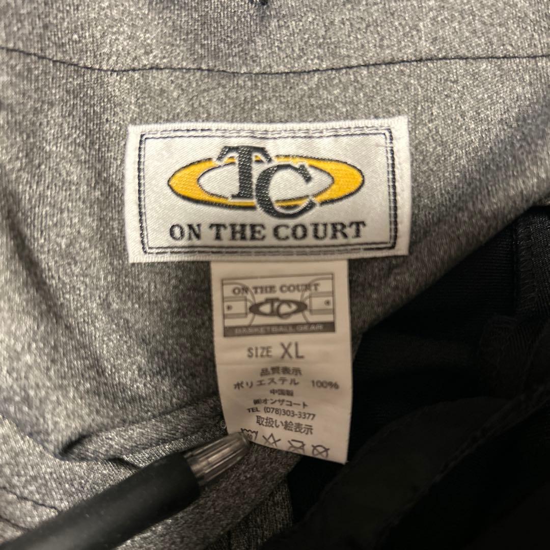 【て】ON THE COURT レフリースラックス　XL