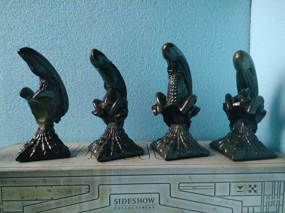 エ*マ様 Sideshow Alien Mini Bust Set 4体セット