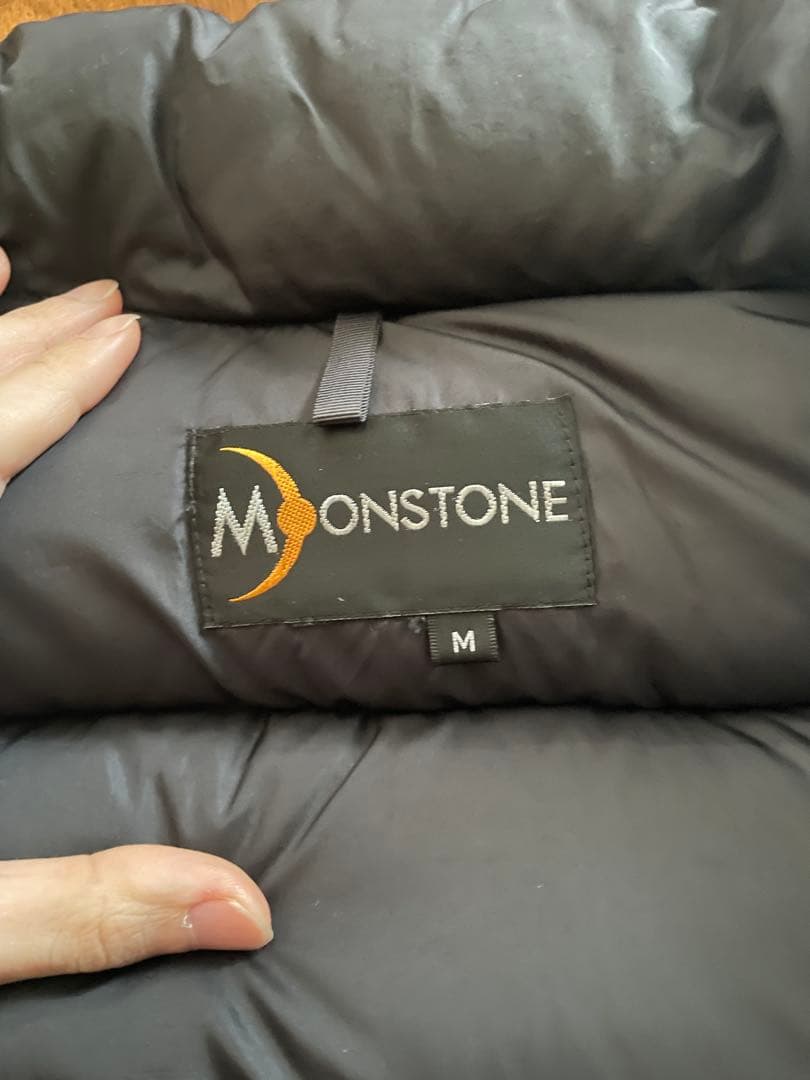 MOONSTONE ダウンベスト