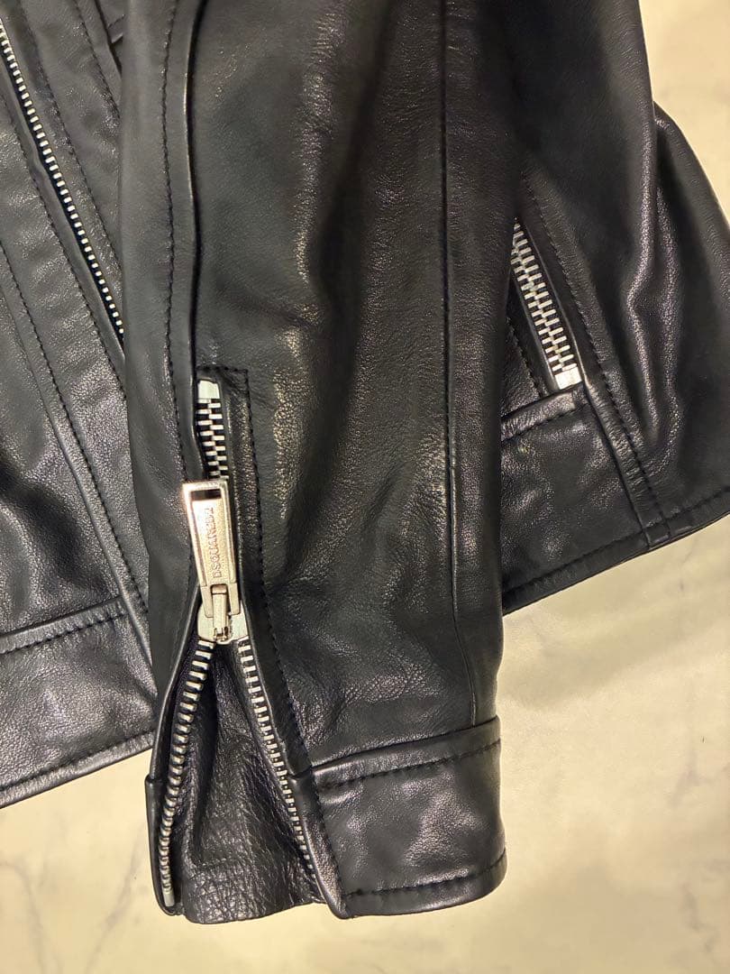 DSQUARED2 42サイズ　ブラックレザーライダージャケット
