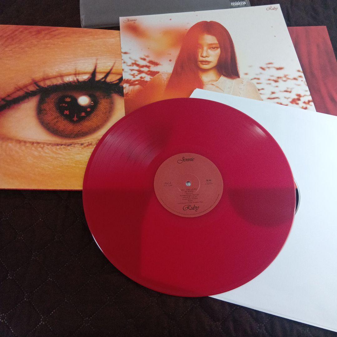 Jennie Ruby アナログレコード 赤色