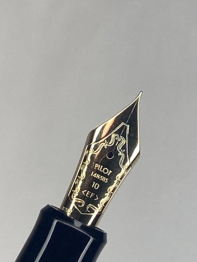 PILOT 万年筆　カスタム742 EF(極細字)