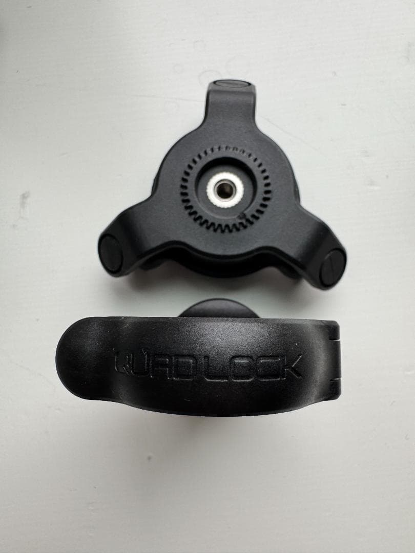 【中古】Quad Lock ハンドルバーマウント + 衝撃(振動)吸収ダンパー