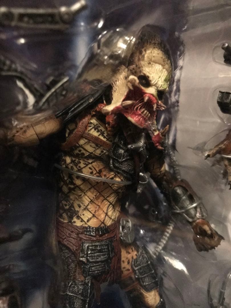NECA AVP2 ウルフプレデター オープンマウスver. フィギュア