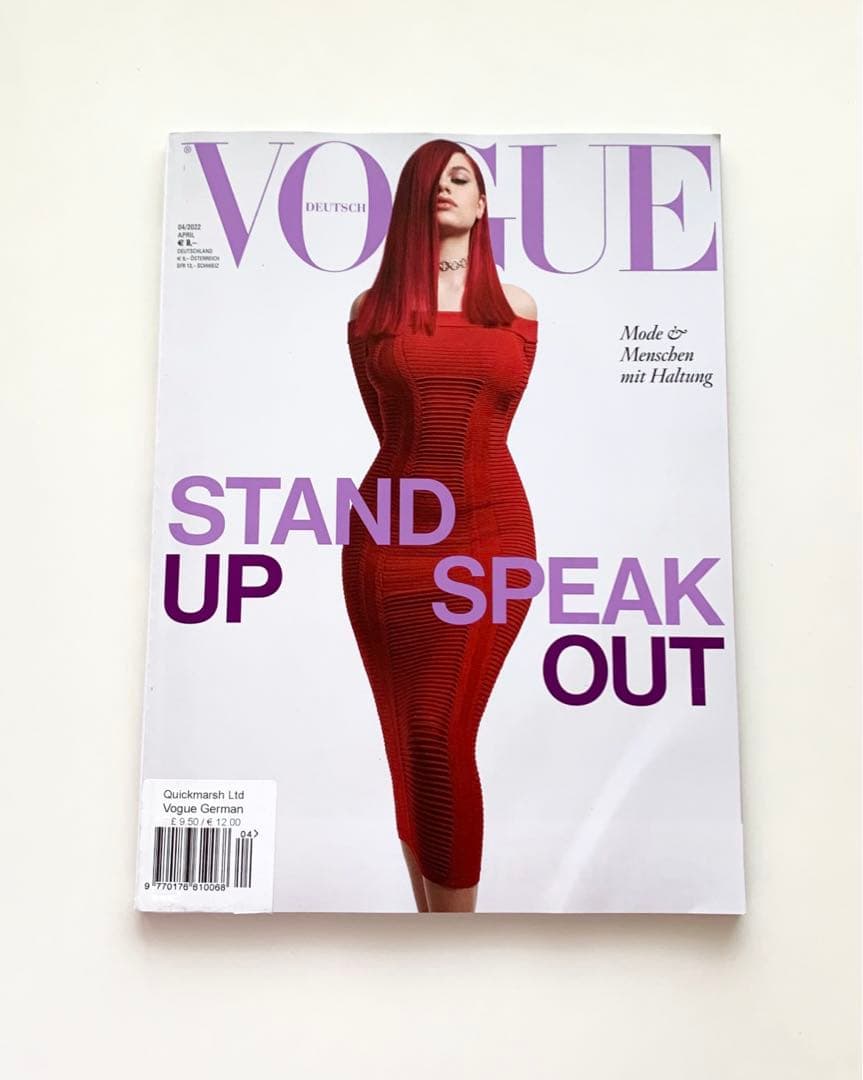 女性情報誌 Vogue Deutsch Magazine April 2022