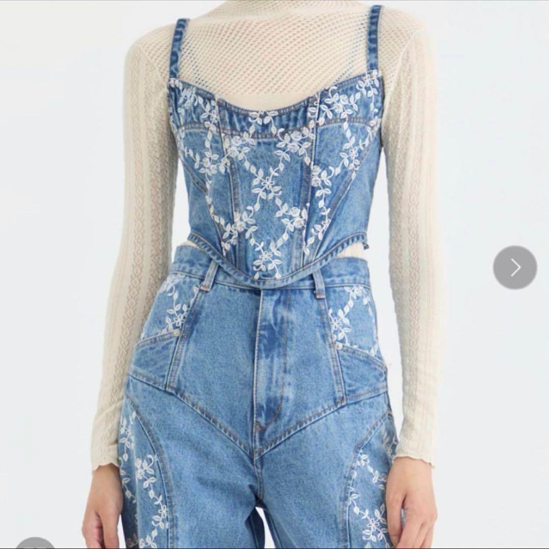 トップス FETICO FLOWER EMBROIDERED DENIM BUSTIER