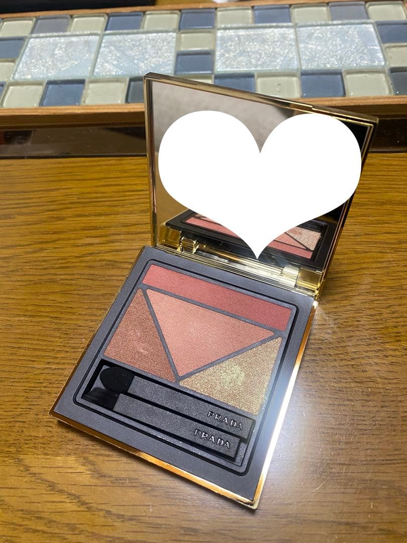 PRADA❤︎アイシャドウ❤︎08 pansy パンジー
