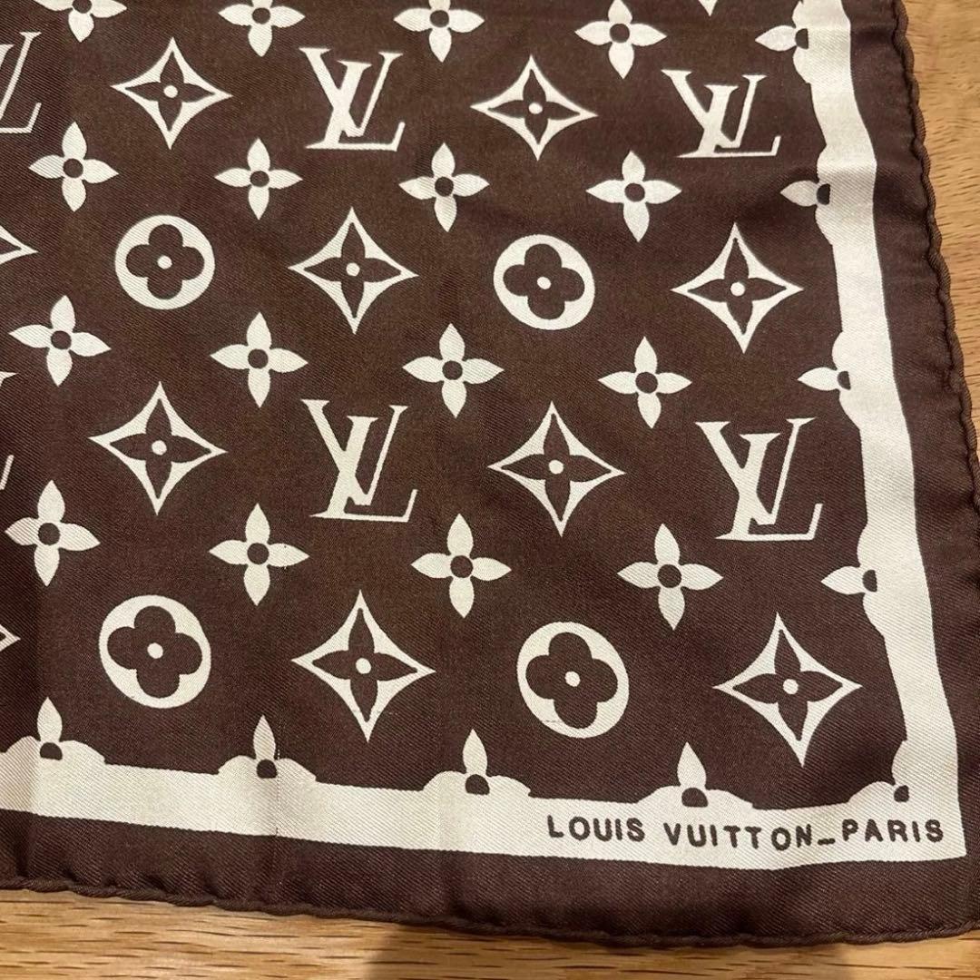 LOUIS VUITTON ルイヴィトン　スカーフ モノグラム　正規品　送料無料