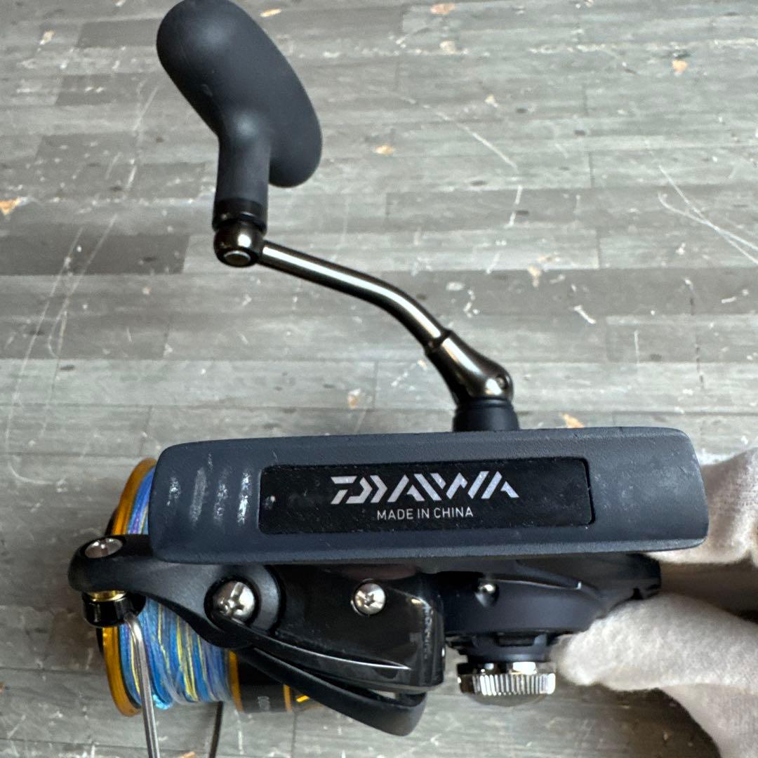DAIWA ダイワ BG4000 スピニングリール