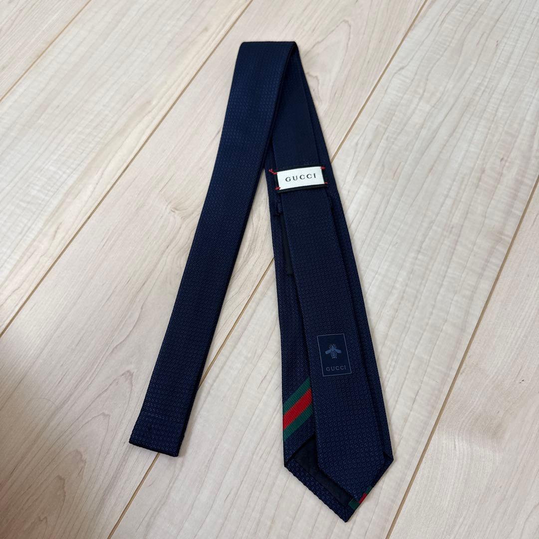 GUCCI bee ネクタイ 超美品