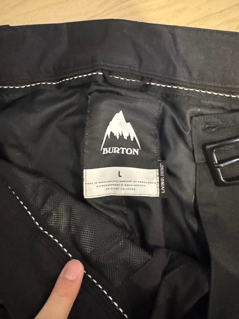 Burtonスノーボードウェア
