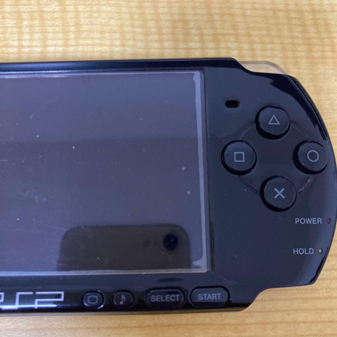 【レア特価！】PSP3000本体＋ダンジョントラベラーズ2